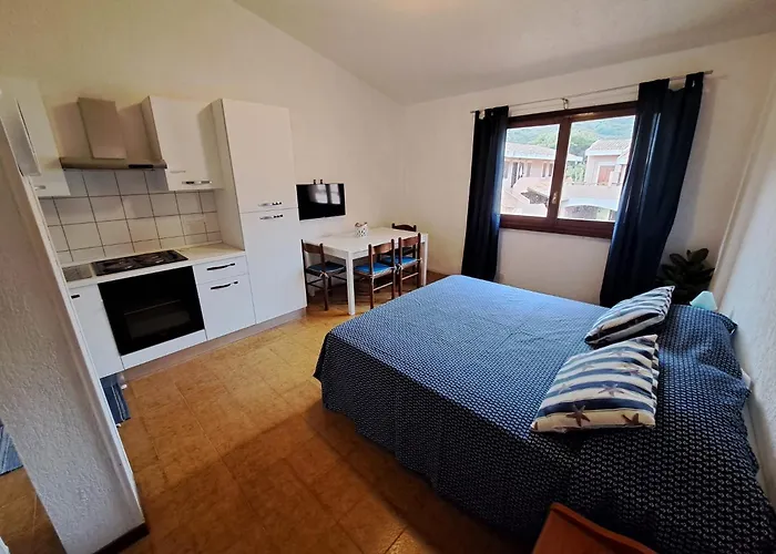 Casa Viola アパート カンペーゼ